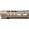 Die GEN-2 Enhanced M-LOK Handguards bieten ein leichtes Free Float Design, Anti-Rotations-Tabs und eine durchgehende Picatinny-Schiene für dein AR15.