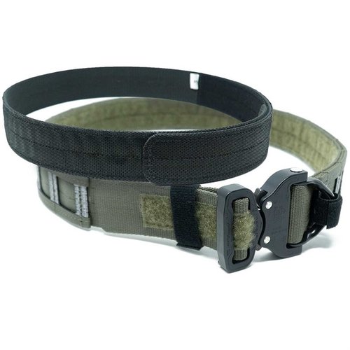 Das GBRS Group Assaulter Belt System V3 bietet ein leichtes, flexibles und stabiles Tragesystem mit MOLLE-Kompatibilität und einem komfortablen inneren Gürtel.