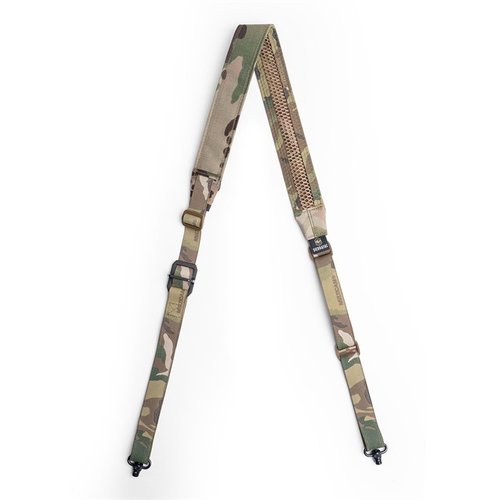 Die SIERRATAC REVERSO Quick-Detach Sling bietet schnellen Anpassungen, hohen Komfort durch das abnehmbare Pad und ist robust mit vorinstallierten QD Sling Swivels.