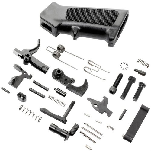 Das NEXT LEVEL ARMAMENT MIL-SPEC LOWER PARTS KIT für AR-15 enthält alle benötigten Teile für deinen AR15-Bau, übersichtlich verpackt für einfache Montage.