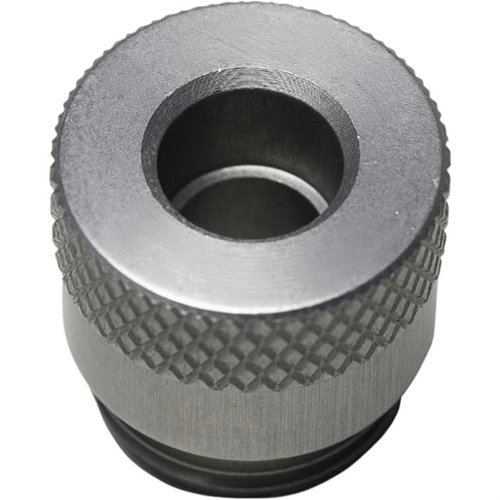 Mit den RCBS MatchMaster Powder Funnel Adapters erzielst du eine präzise Passform für verschiedene Kaliber, was eine saubere und effiziente Pulverbefüllung garantiert.