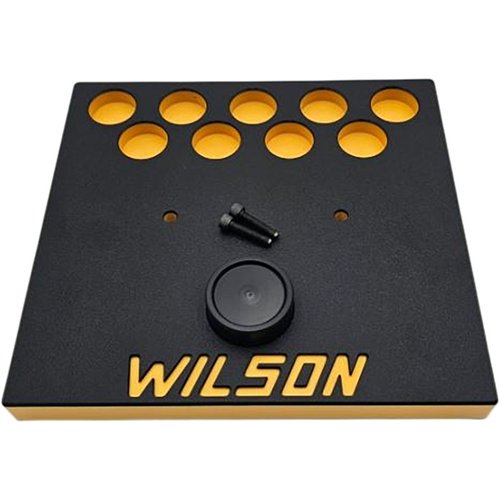 Die L.E. WILSON Trimmer Plattform bietet Platz für 9 Case Holder, einen integrierten Tapping Block und eine stabile Arbeitsfläche für effizientes Wiederladen.