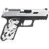 Die XF PRO™ 9MM Luger bietet eine robuste Bauweise, Glock® Magazin-Kompatibilität, präzise CNC-Bearbeitung und eine anpassbare Ergonomie für optimale Leistung.