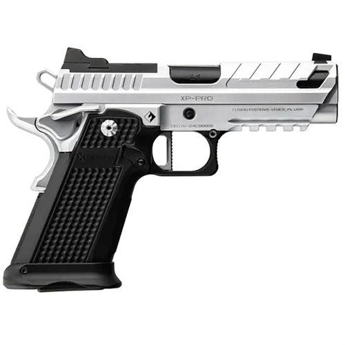 Entdecke die XP PRO™ 9MM Luger: doppelt gestapelt, Glock® kompatibel, präzise CNC-gefertigt, mit RMR-Montageplatte und robustem Tennifer® Finish.