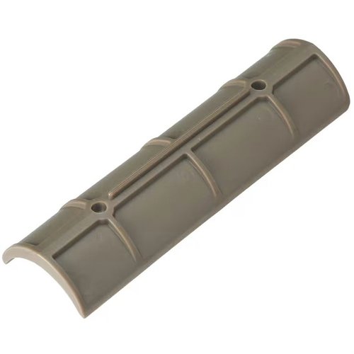 Die TITAN Universal Cheekrest Spacers bieten dir präzise, stapelbare Höhenanpassungen für optimale Augen- und Optik-Ausrichtung auf jedem Gewehr.