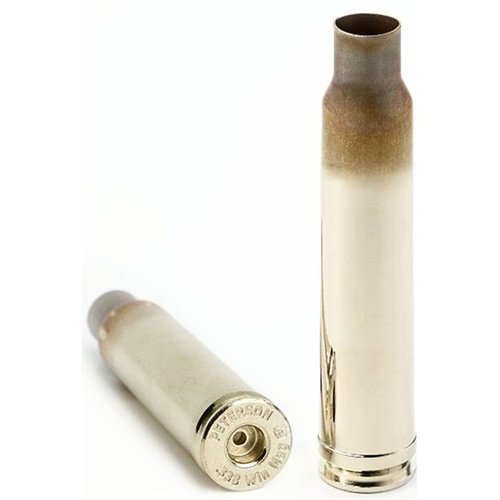 Die Peterson 338 Winchester Magnum Brass bietet match-grade Präzision, herausragende Haltbarkeit und gleichmäßige Zündungen für konsistente Schussgruppen.