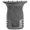 Der REACT COMPACT VERTICAL GRIP bietet eine ultra-flache Bauweise, maximalen Komfort und Stabilität, um deine Munitionskontrolle und Genauigkeit zu verbessern.