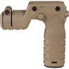 Der REACT TORCH AND VERTICAL GRIP bietet eine sichere Griffoberfläche, eine integrierte Beleuchtungshalterung und wasserdichten Stauraum für optimale Kontrolle und Präzision.