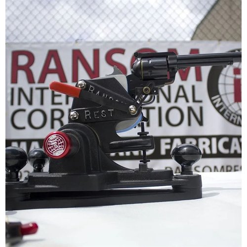 Der RANSOM MASTER SERIES COMBO REST® vereint den Master Series Rest und Windage in einem stabilen, einteiligen Design für einfaches und präzises Schießen.