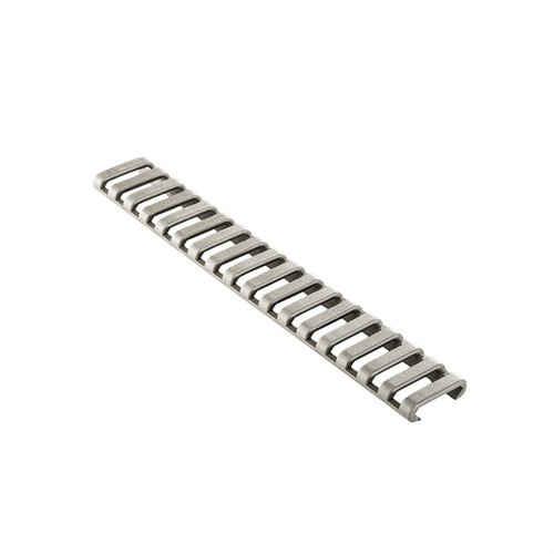 Die 18-SLOT LOWPRO LADDER RAIL COVER bietet einen rutschfesten Griff, schützt deine Hände und Rails und verbessert die Kontrolle über deine Waffe.