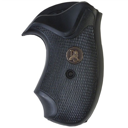 Die COMPAC GRIPS von PACHMAYR bieten einen rutschfesten Griff aus Neopren, der Rückstoß absorbiert und in allen Bedingungen optimalen Halt garantiert.