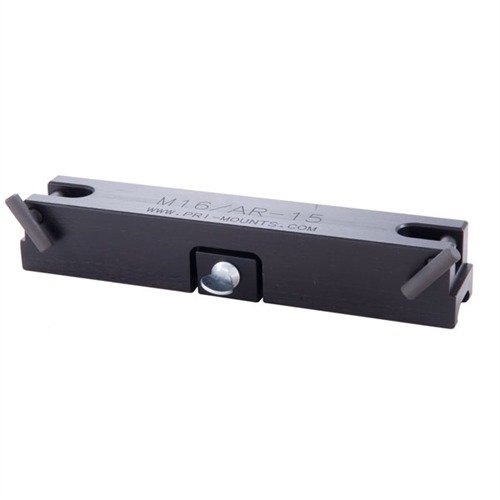 Der AR-15/M16 Upper Receiver Vise Block aus robustem Aluminium ermöglicht eine sichere Befestigung ohne Beschädigung, ideal für Reinigung und Montage.