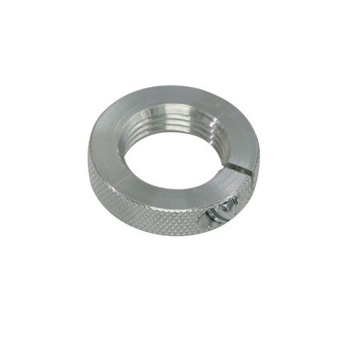 Die CROSS BOLT DIE LOCK RING von Forster sorgt für präzise Ausrichtung und schont die Gewinde deiner Dies – kein Verdrehen und keine Beschädigung mehr!
