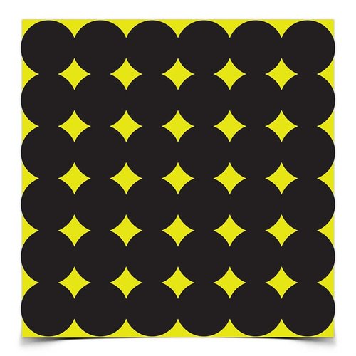 Die selbstklebenden SHOOT-N-C Targets zeigen sofort an, wo dein Schuss trifft, mit leuchtend gelben Ringen für beste Sichtbarkeit – ideal für jedes Training!