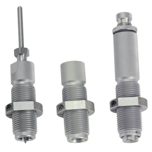 Das Hornady 45-70 GOVERNMENT Custom Grade 3-Diessen-Set bietet langlebige Qualität aus hitzebehandeltem Stahl, inklusive Doppel-Flach-Lockringen und praktischem Kunststoffkoffer.