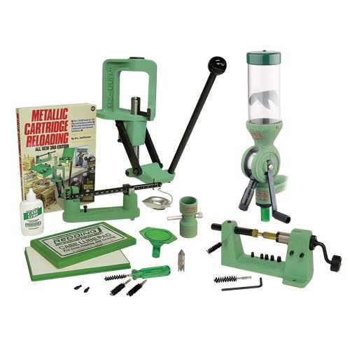 Das BIG BOSS PRO-PAK Deluxe Reloading Kit bietet dir alles, was du zum präzisen Nachladen brauchst, inklusive einer hochwertigen Presse, Waage und mehr!
