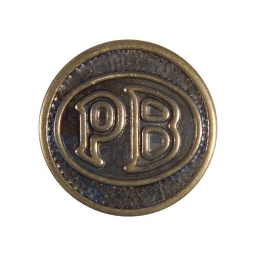 Das PB LOGO GRIP MEDALLION von BERETTA USA passt perfekt für das Modell 92 und bietet dir verbesserten Grip sowie ein ansprechendes Design für deine Waffe.