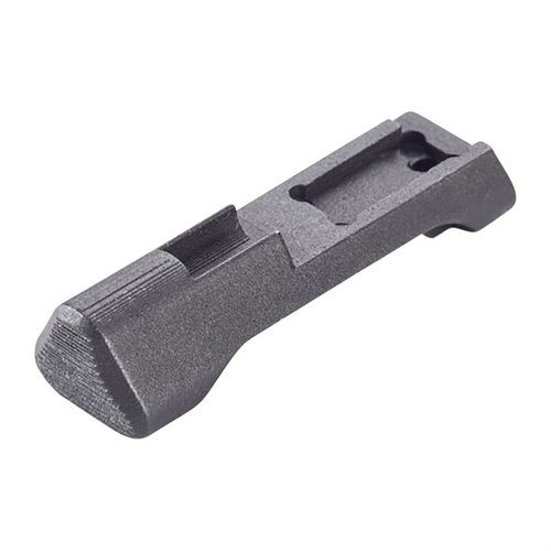 Der WCP320 Extended Magazine Catch aus Edelstahl mit Black Nitride Finish sorgt für schnelle Nachladevorgänge und passt perfekt zu allen P320 Modellen.