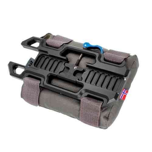 Die ULFHEDNAR Arca Plattform mit Support Pillow bietet dir eine flexible Schießfläche auf jedem Untergrund, schnell montierbar und anpassbar für optimale Stabilität.